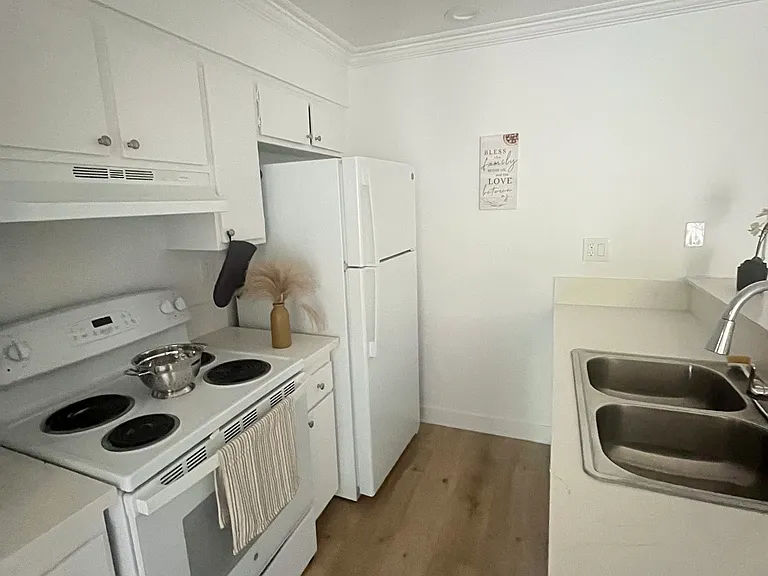 6730 Independence Ave #174 — Photo 24