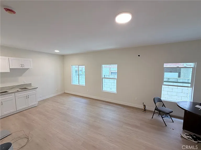 125 W Chestnut St #108 — Photo 8