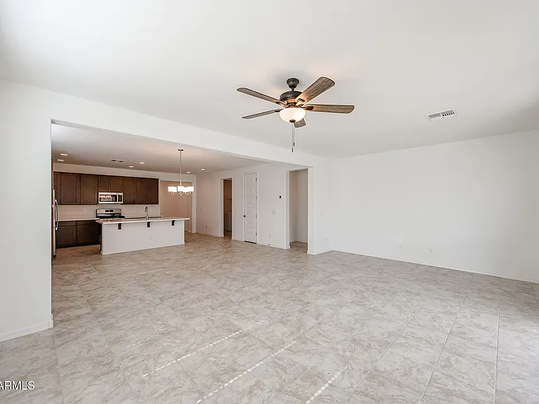 14752 W Smoketree Dr — Photo 6