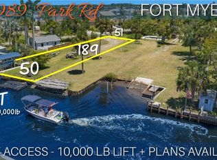 5989 Park Rd, Fort Myers, FL 33908