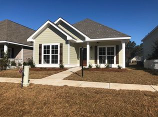 205 Legacy Boulevard Dr, Hattiesburg, MS 39402