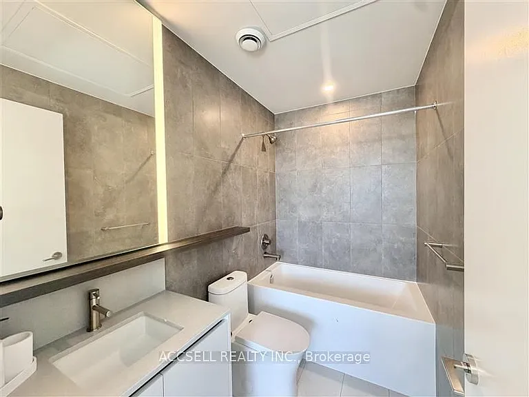 185 Millway Ave #W1703 — Photo 11