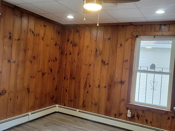 2nd image of 271 Cowden St Floor 2