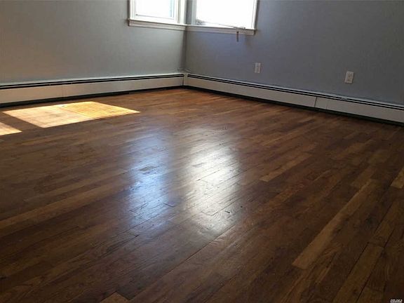 4th image of 9710 159th Ave #2