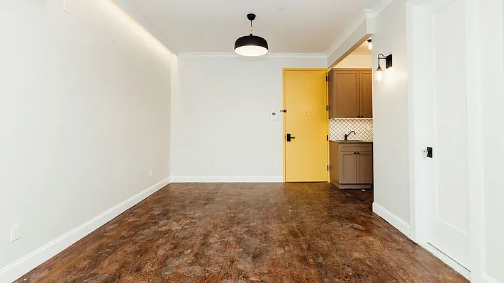 Rented by Nooklyn NYC LLC | media 14