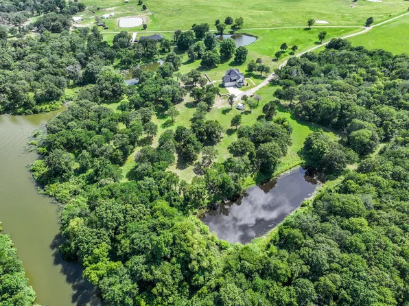 365 Rs Private Rd, Pt, TX 75472