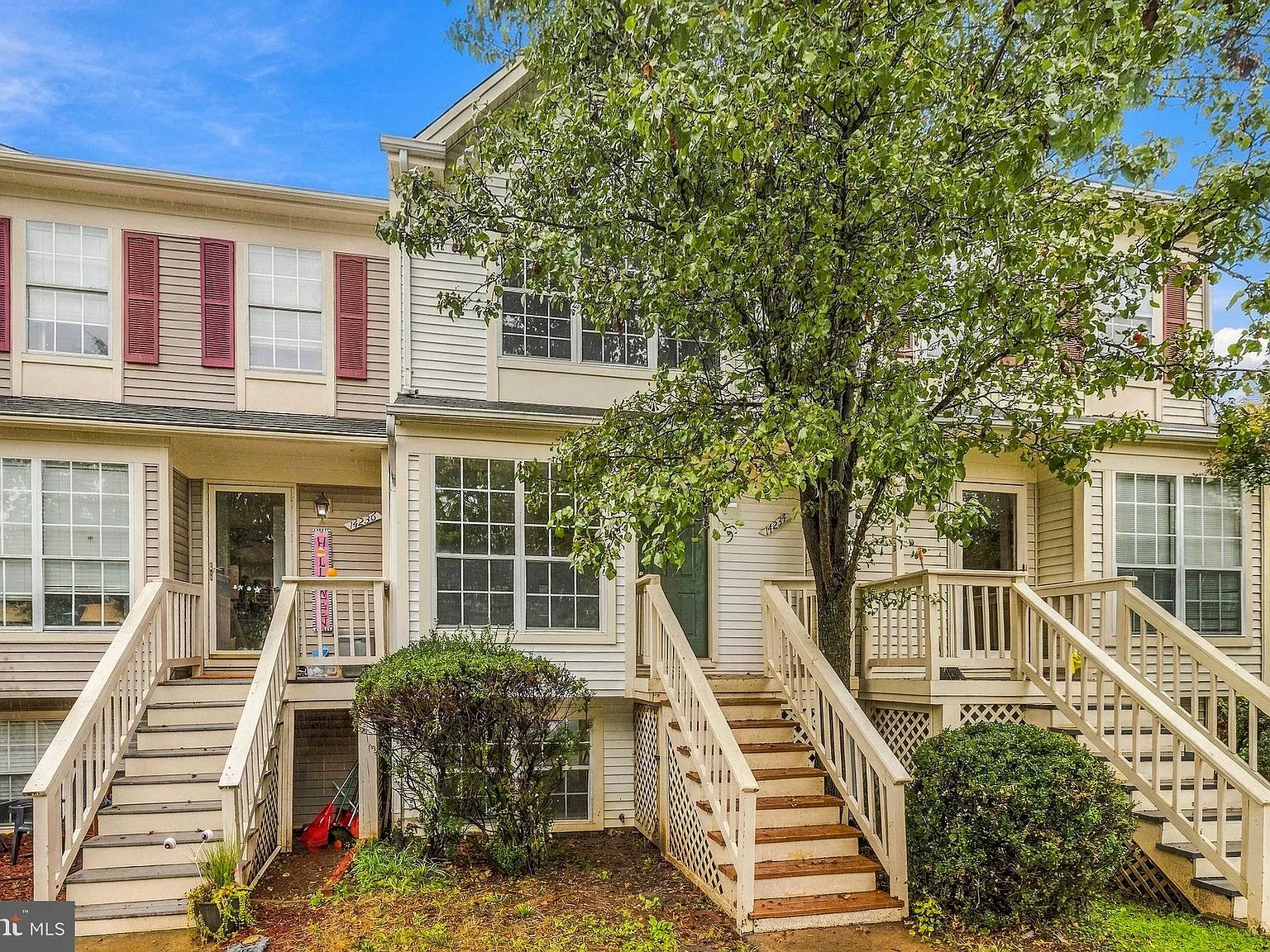 3 bed, 2.5 bath, 1590 sqft, $2,550 — Photo 4