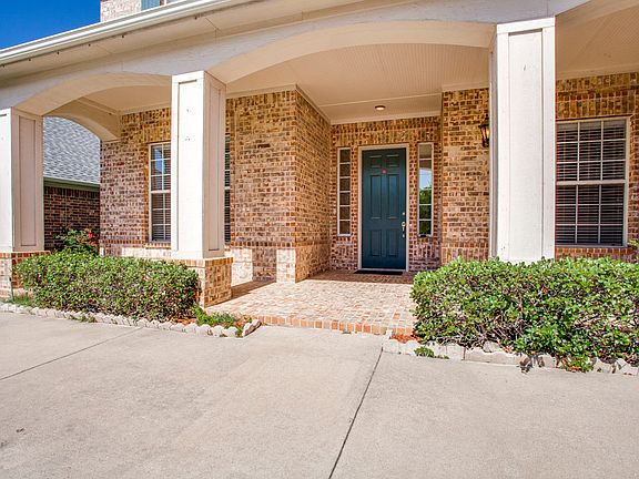 2nd image of 4243 Boxwood Dr