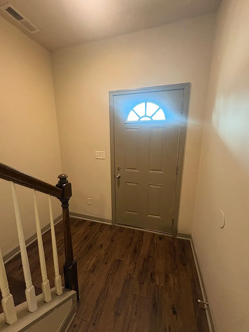 Audley Court Townhomes — Photo 4