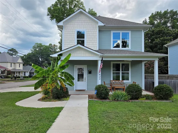 422 Iredell Ave, Spencer, NC 28159