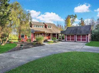 4 Morning Star Dr, New Paltz, NY 12561