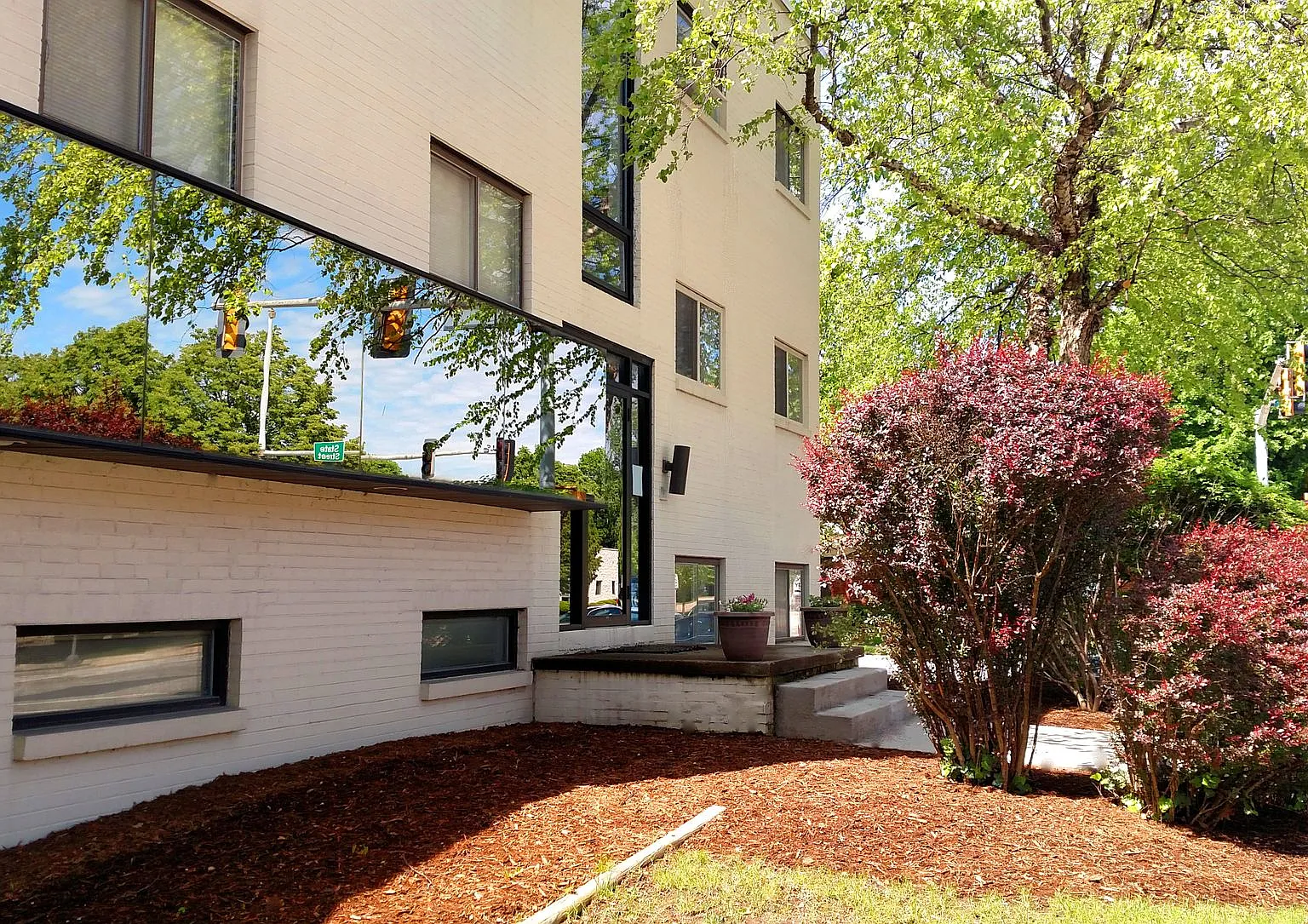 211 Springfield by Royse + Brinkmeyer — Photo 2