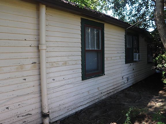 3rd image of 221 N Brock Ave #221