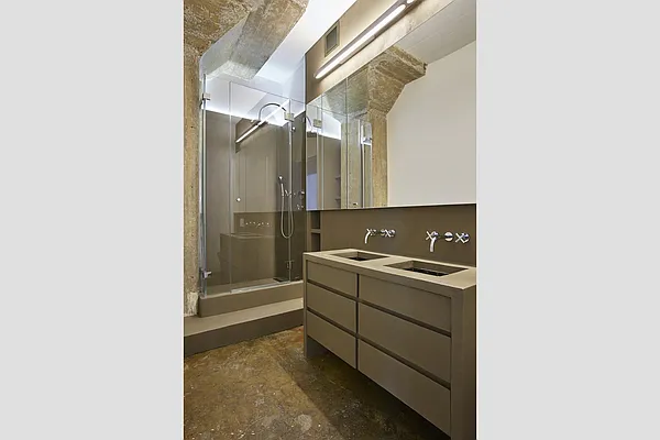 Rented by Stribling | media 24