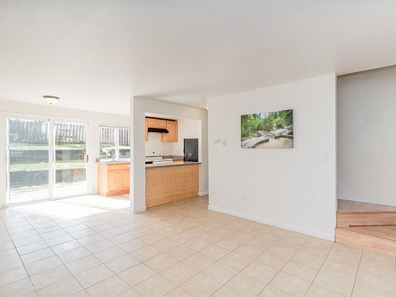5th image of 11809 SE 316th Pl
