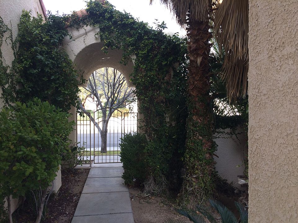 1st image of 9221 Buckhaven Dr