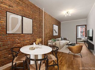 99 15th St APT 4R, Brooklyn, NY 11215