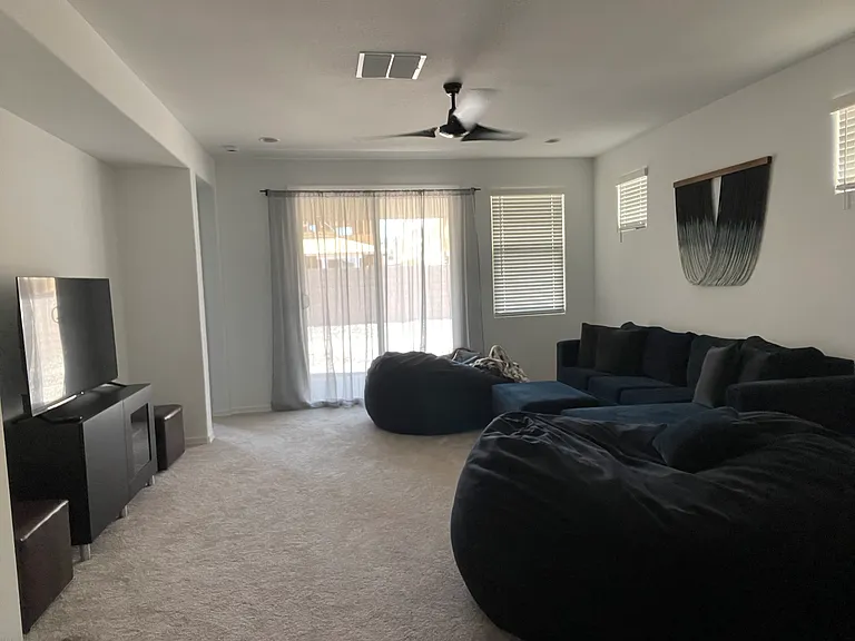 5625 W Roundhouse Rd — Photo 6