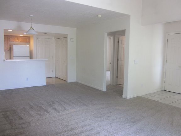 4th image of 3770 S Carlisle Park Pl