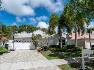 545 Slippery Rock Rd, Weston, FL 33326