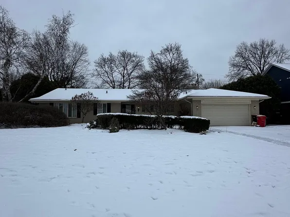 25540 Woodvilla Pl, Southfield, MI 48075
