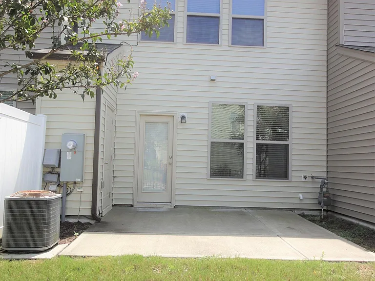 9812 Precious Stone Dr — Photo 27