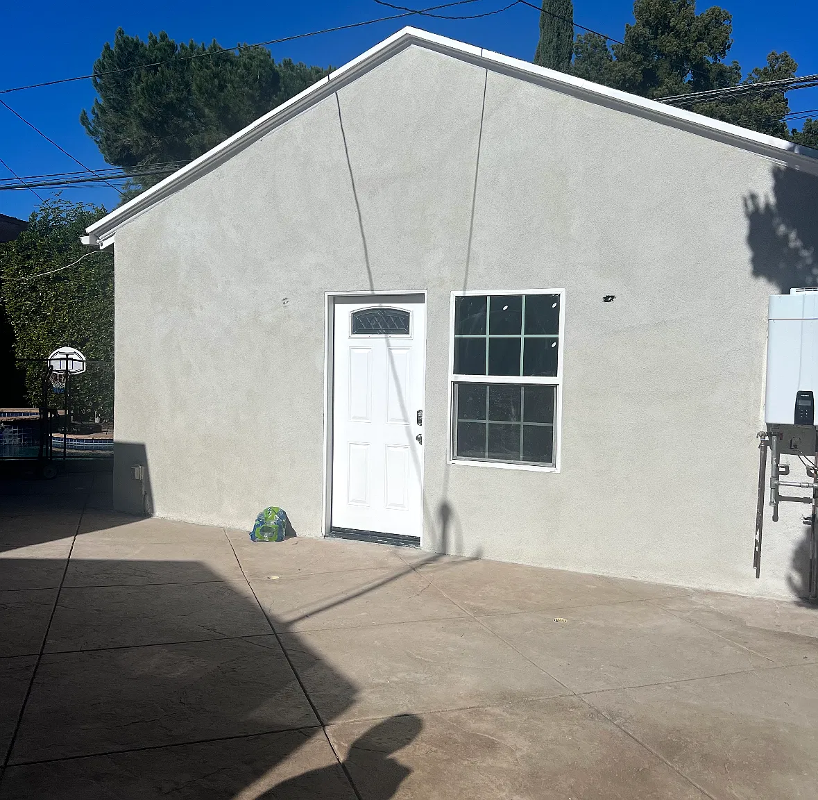 4 bed, 2200 sqft, $5,500 — Photo 4