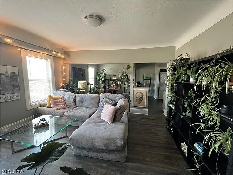 6812 Detroit Ave #1 — Photo 6