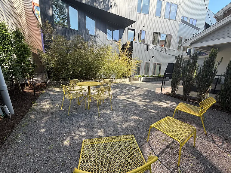 15 Allen St #302 — Photo 27