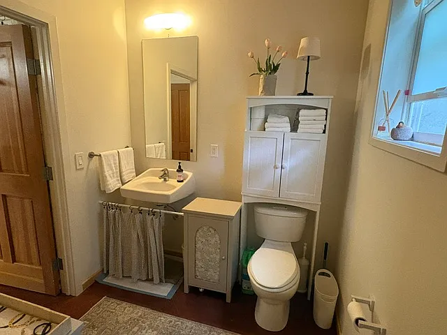 7762 Healdsburg Ave #A — Photo 13