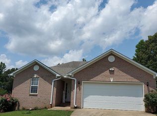 314 Cheyenne Cir, Lexington, TN 38351