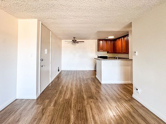 2nd image of 3417 Manning Ave #P1812