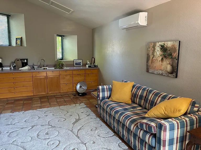 2125 Bueno Dr — Photo 11