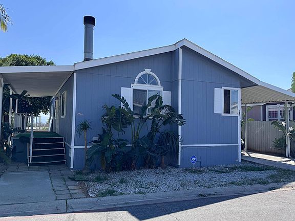 3rd image of 6130 Camino Real Space 281