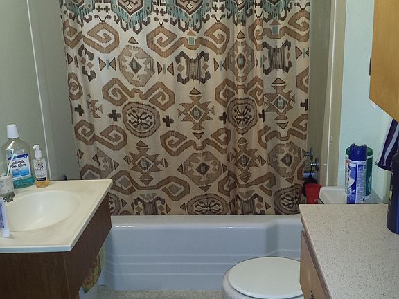 5th image of 2161 Delaware Ave APT 2F
