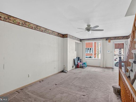 5th image of 2419 S Woodstock St