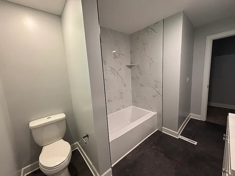 239 West Ave #1 — Photo 18
