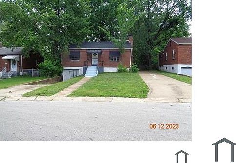 1st image of 1911 Mora Ln