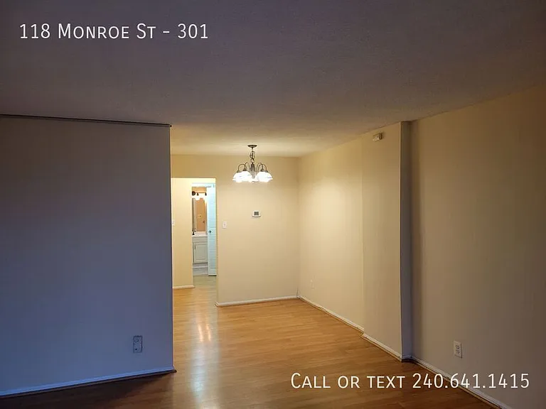 118 Monroe St #301 — Photo 3