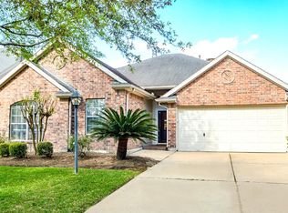 215 Riverway Bluff Ln, Richmond, TX 77406