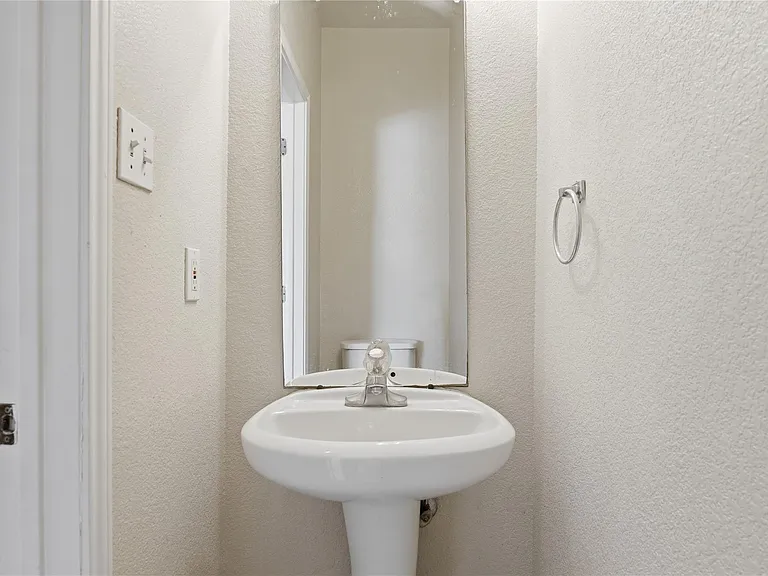 885 Sagewood Trl — Photo 11