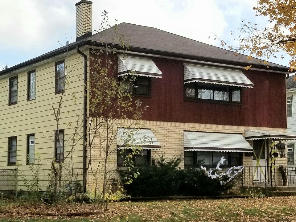 1st image of 2916 S 61st St #2918