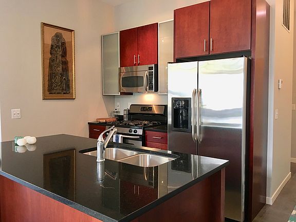 5th image of 2840 Bryant Ave S APT 102