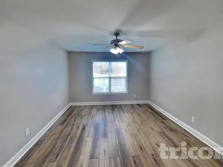 5229 Harmon Pl — Photo 8