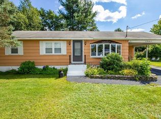 18 Martha St, Leominster, MA 01453