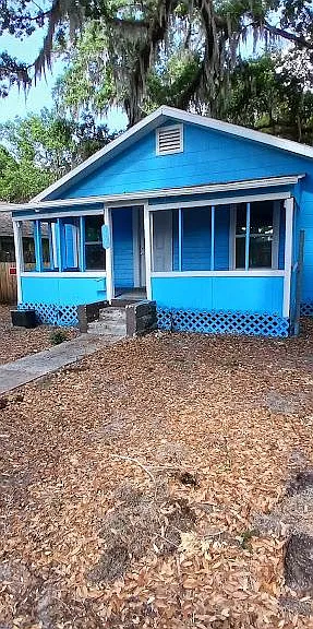1505 Palmway St — Photo 1