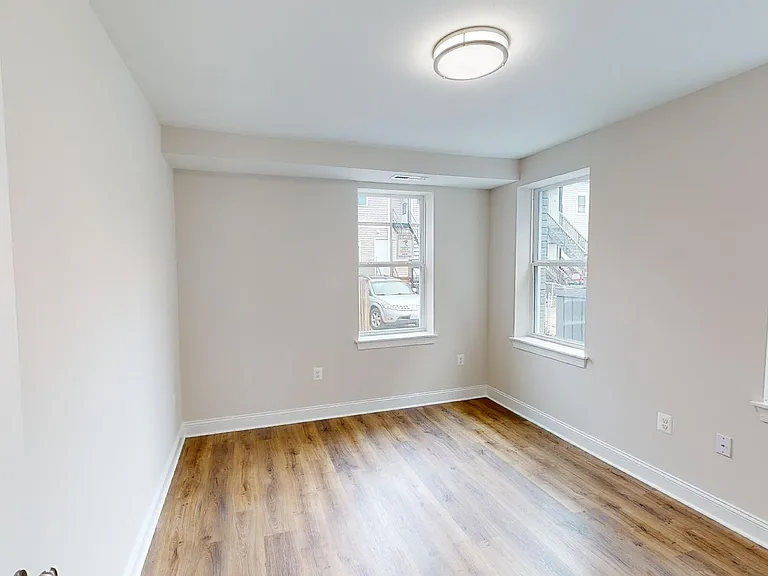 232 Hamilton St NW #106 — Photo 4