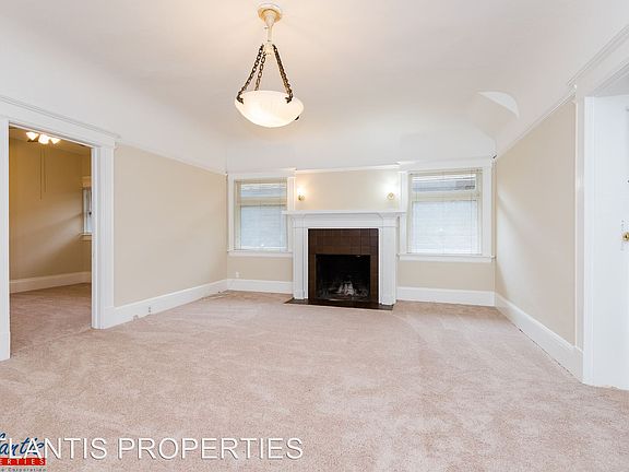 3rd image of 629 N 1st St APT A