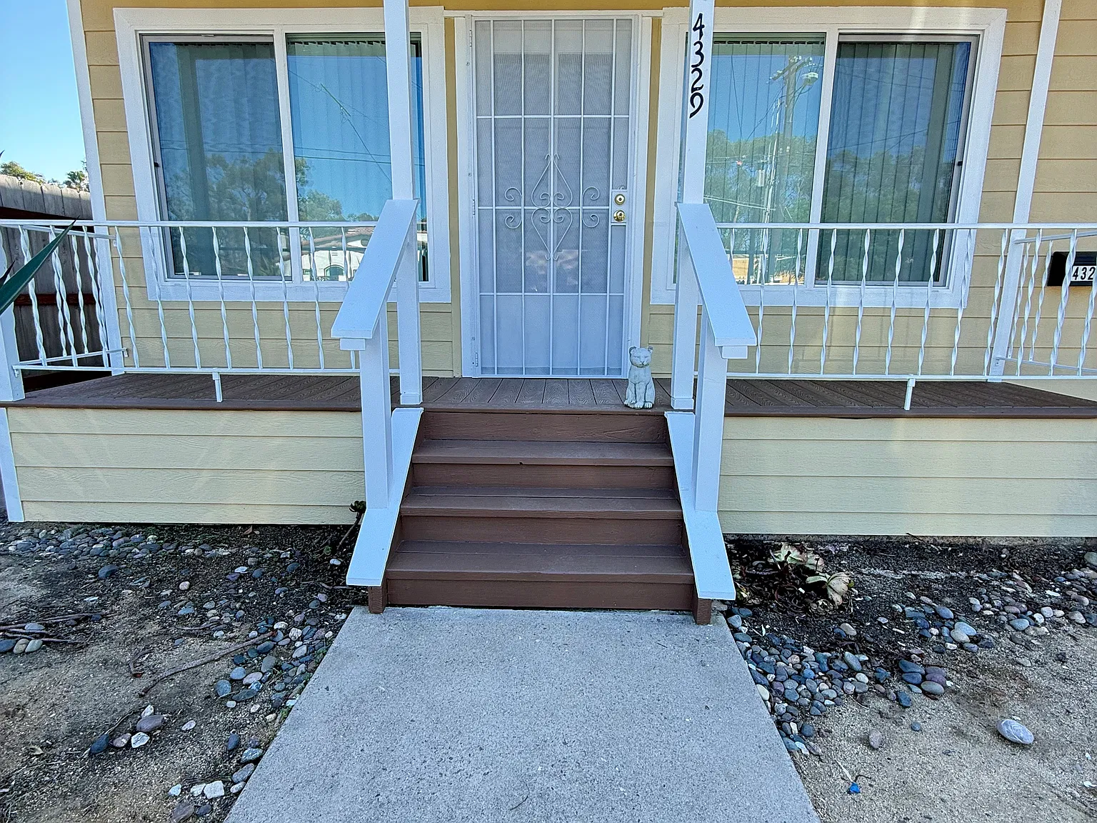 3 bed, 10 sqft, $4,995 — Photo 3