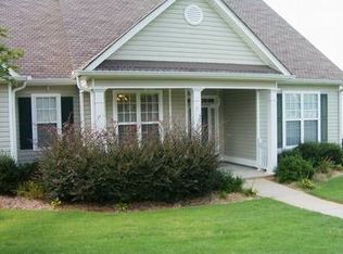 31 High Point Cir, Newnan, GA 30265